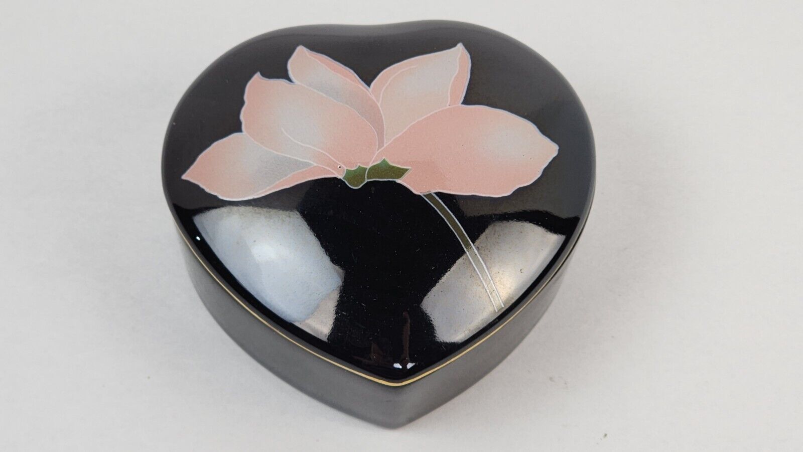 VINTAGE Toyo Porcelain Covered Trinket Dish Pink Flower and Gold Trim Japan