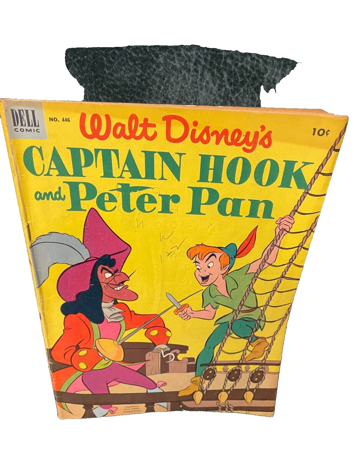 Walt Disney\'s - Peter Pan and Captain Hook - Dell Four Color 446 - 1952