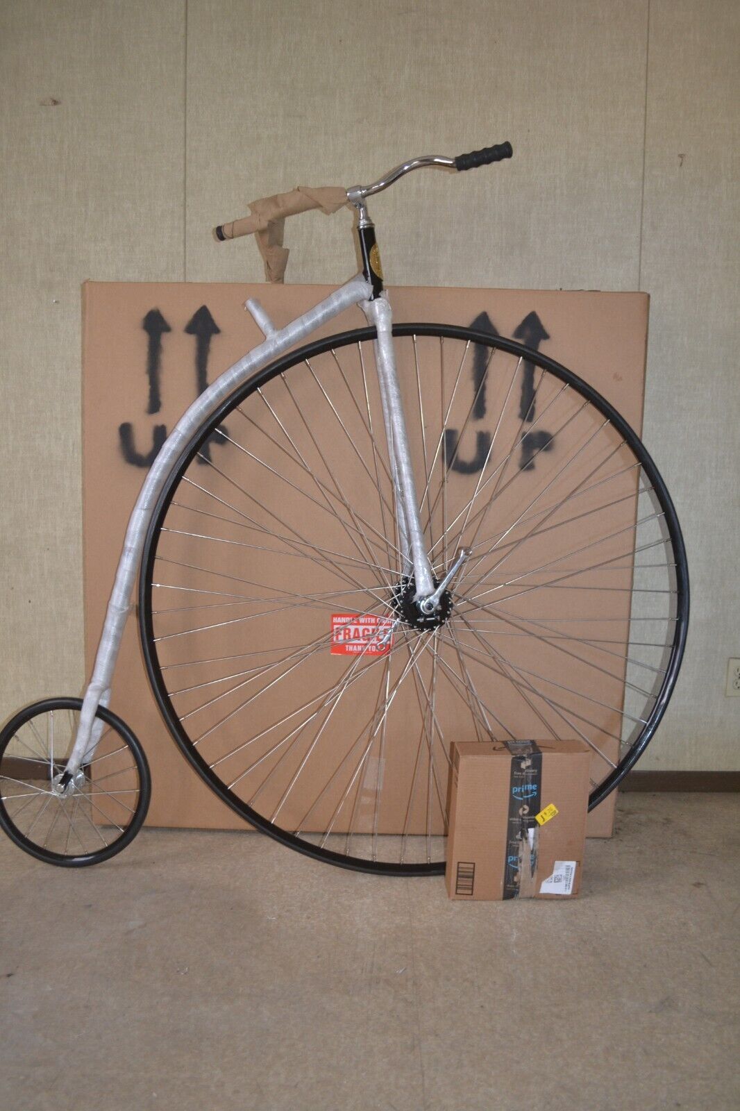 Replica Antique style high wheel bicycle, hiwheel, penny farthing, boneshaker