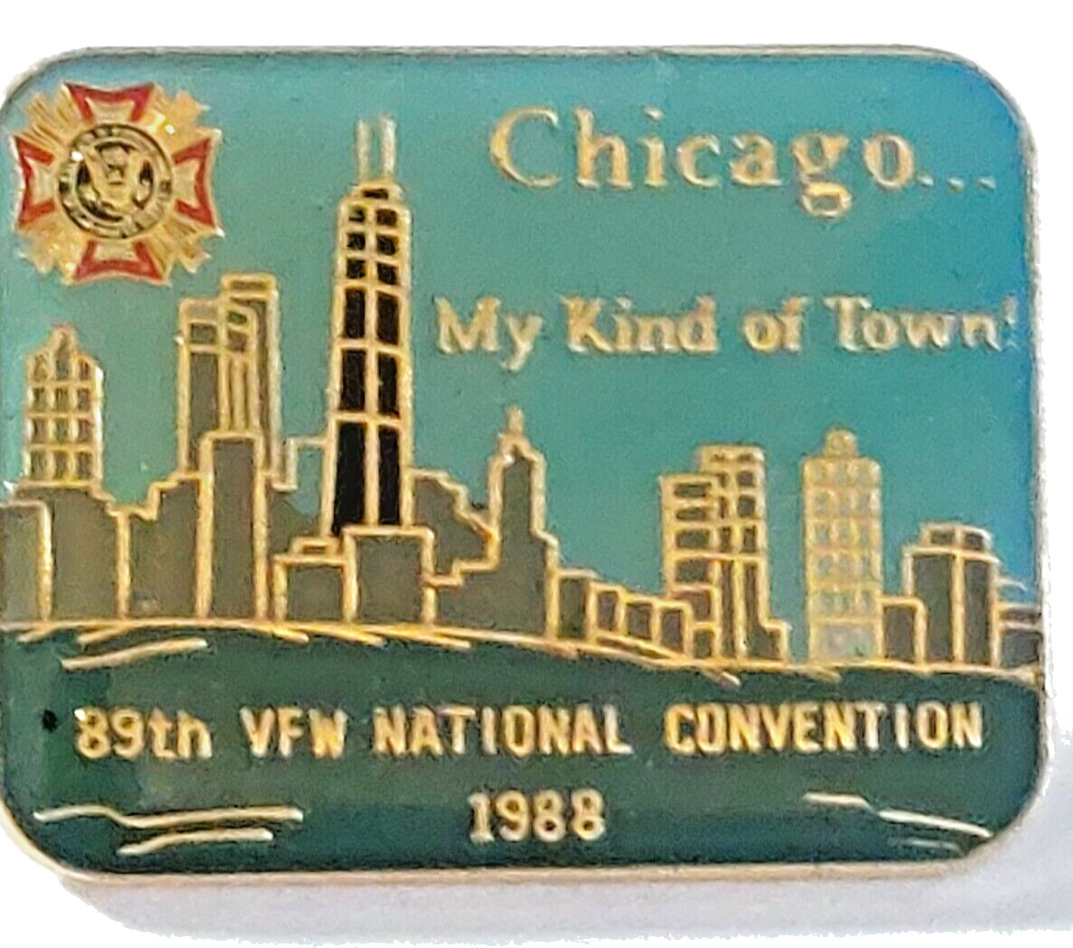 VFW 1988 89th National Convention Chicago My Kind of Town Lapel Pin (080423)