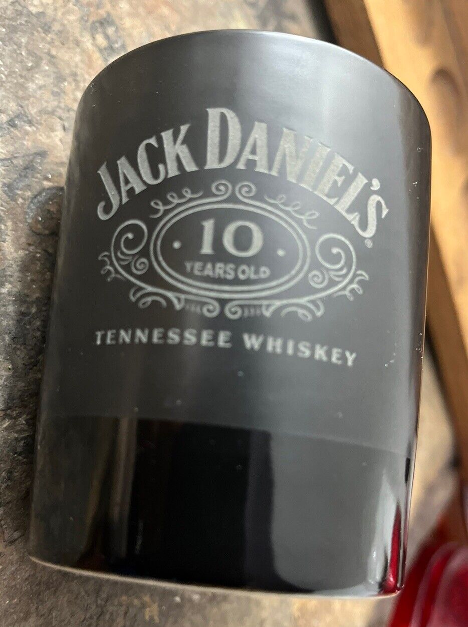 Jack Daniels Discontinued Aged 10 Years Old Linited Edition Whiskey Black Glass