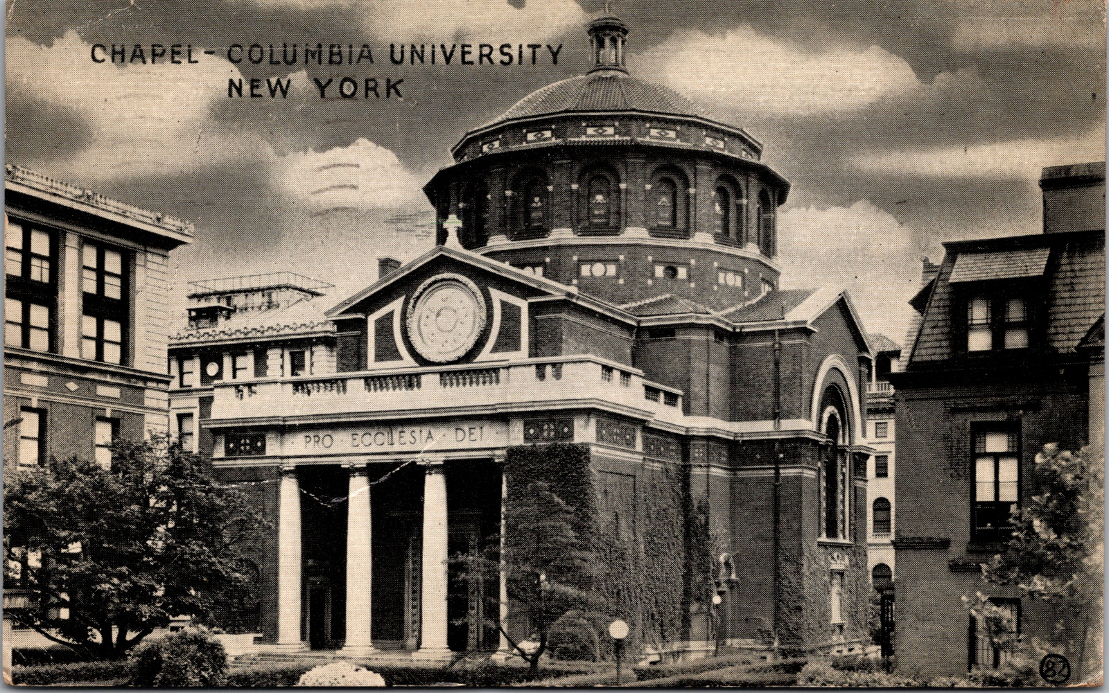 Vintage C. 1938 Columbia University Chapel Campus Litho New York NY Postcard