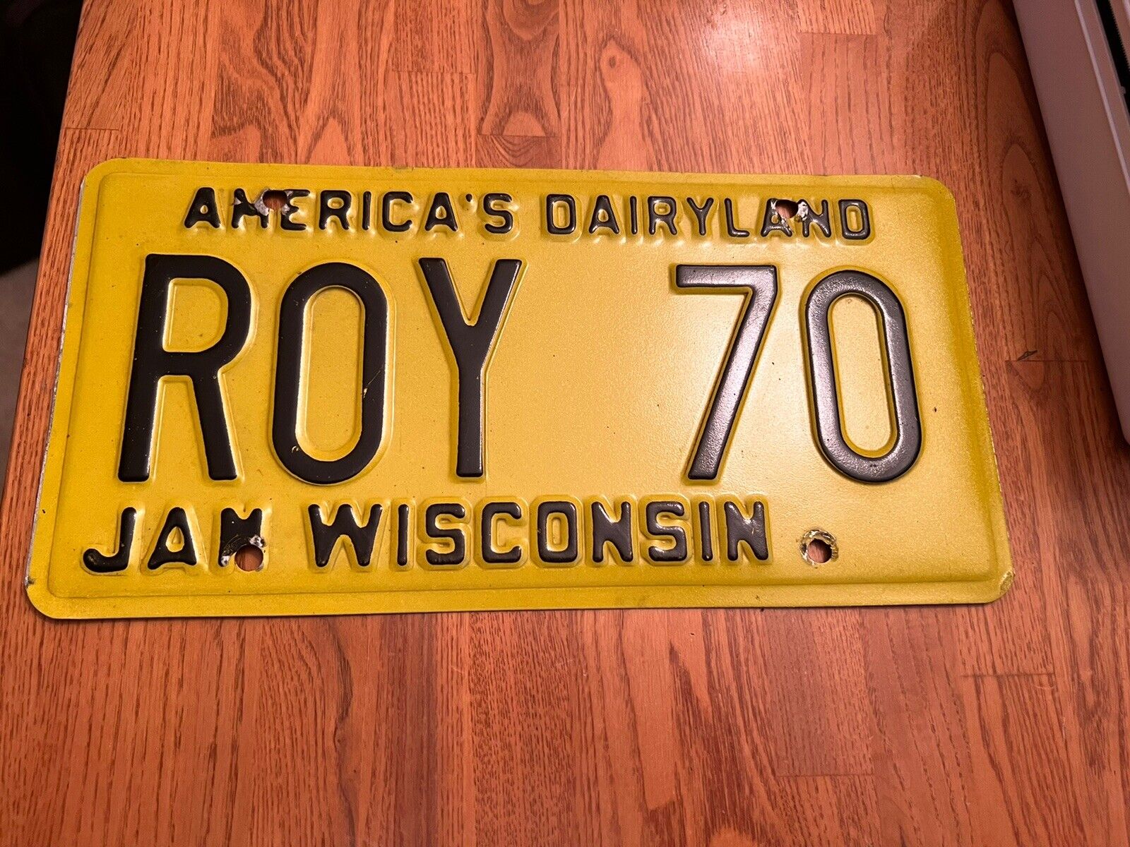 Vintage 1980’s Wisconsin License Plate America’s Dairyland