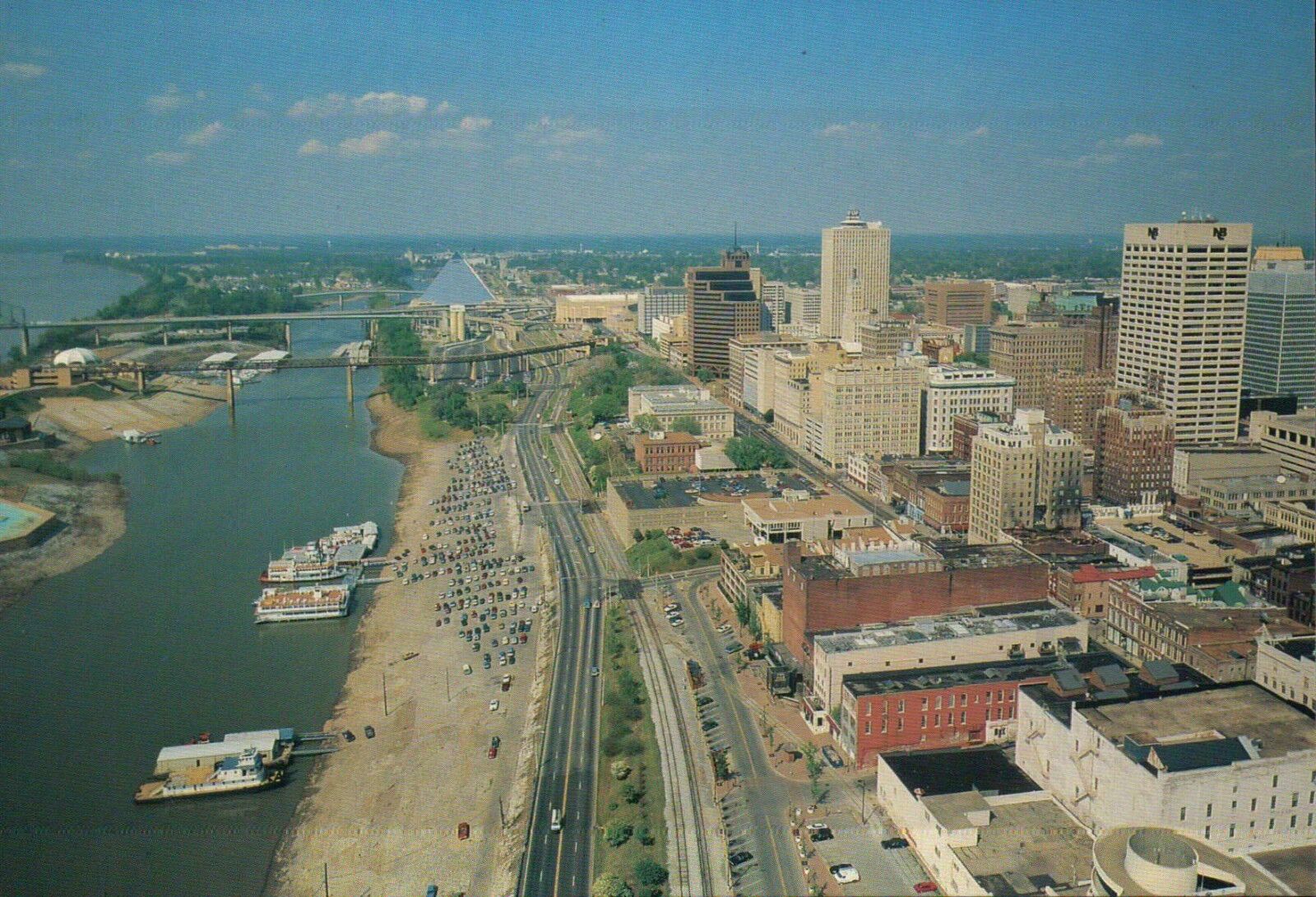 Aerial View Riverside Drive, Waterfront, Pyramid, Memphis, Tennessee - Postcard 