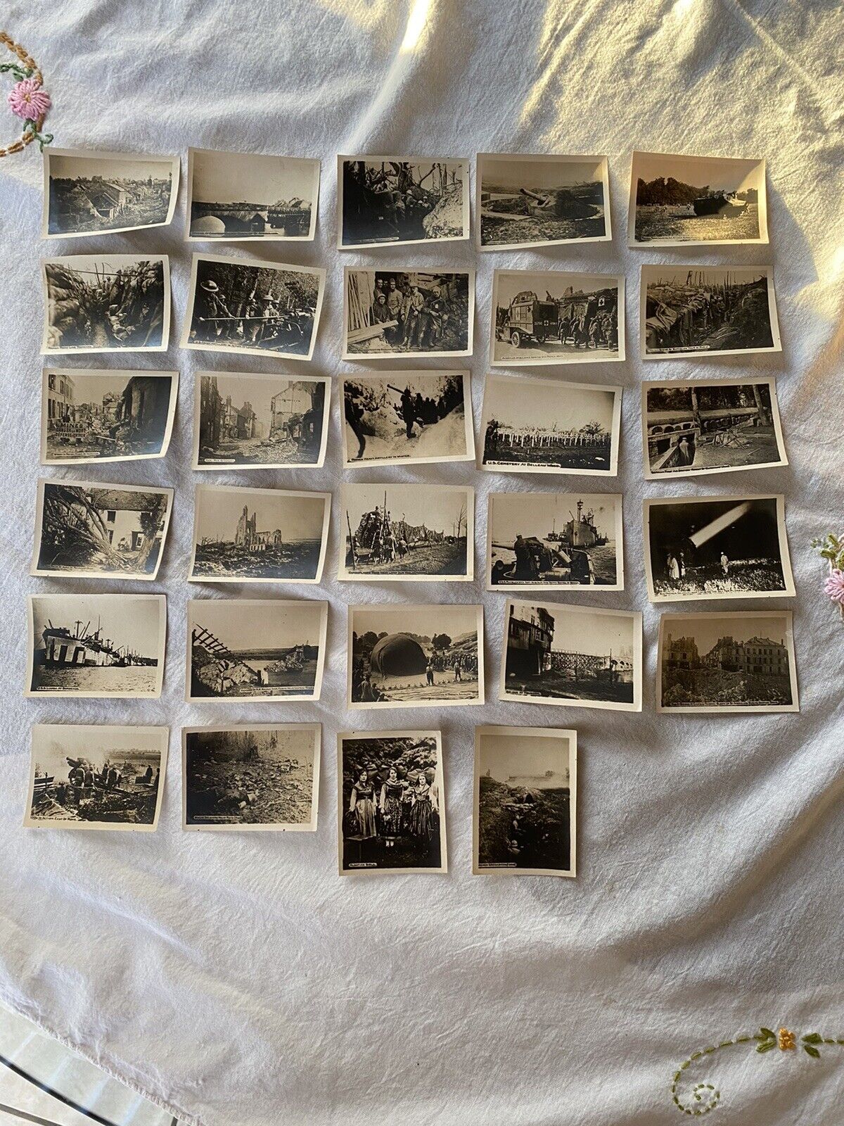 Fantastic Set of 29 WW1 Photos Guns Tanks Amour Ruins Must See Others Listed ?