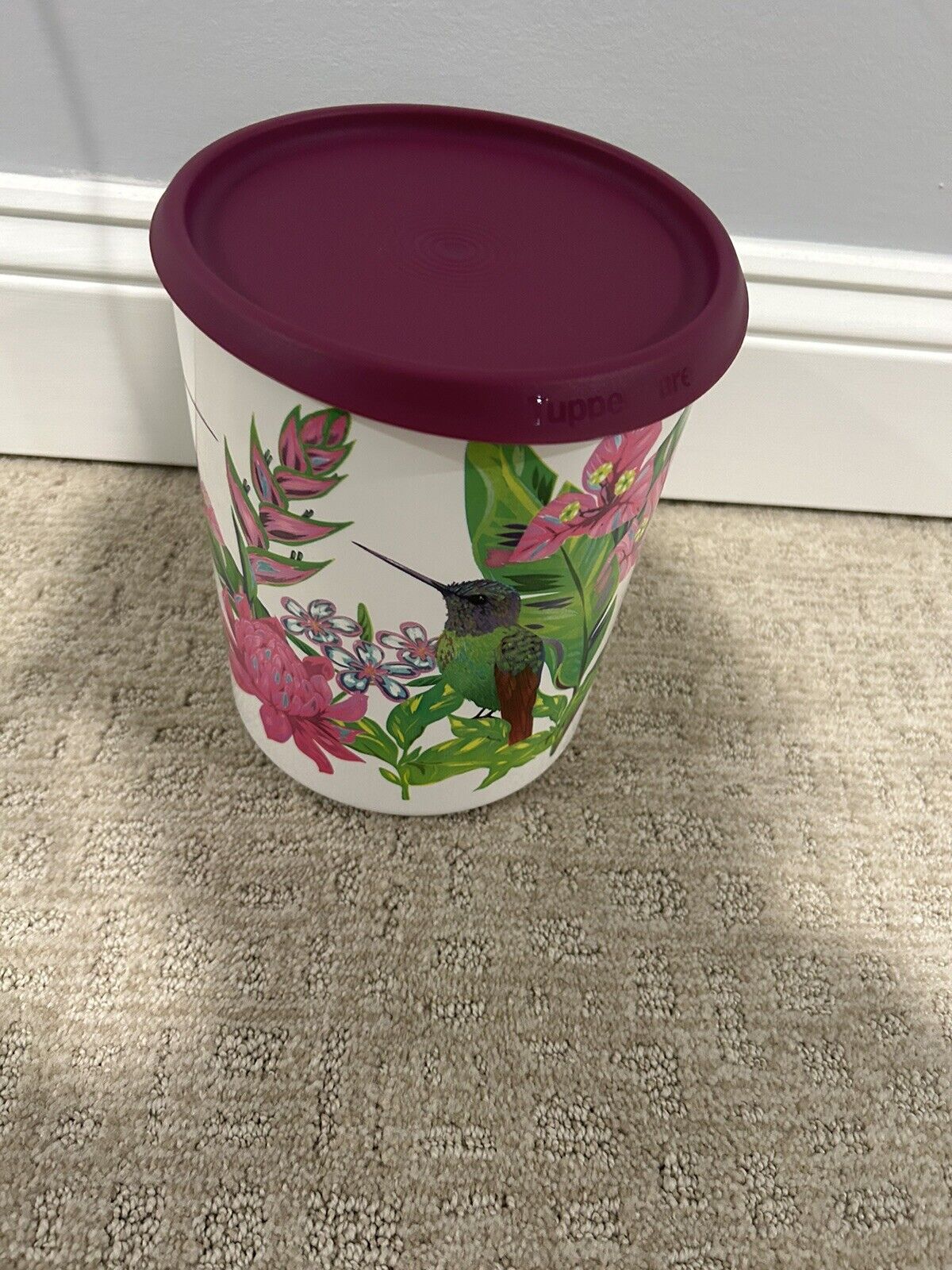Tupperware Hummingbird One Touch Canister New 