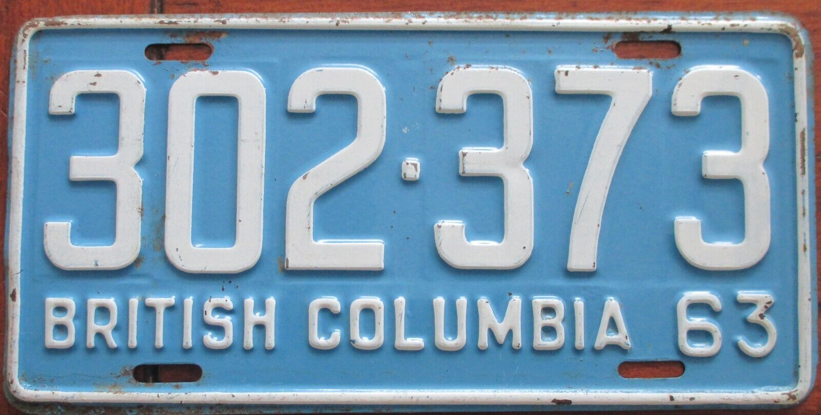 1963 BRITISH COLUMBIA BC CANADA LICENSE PLATE  # 302 373