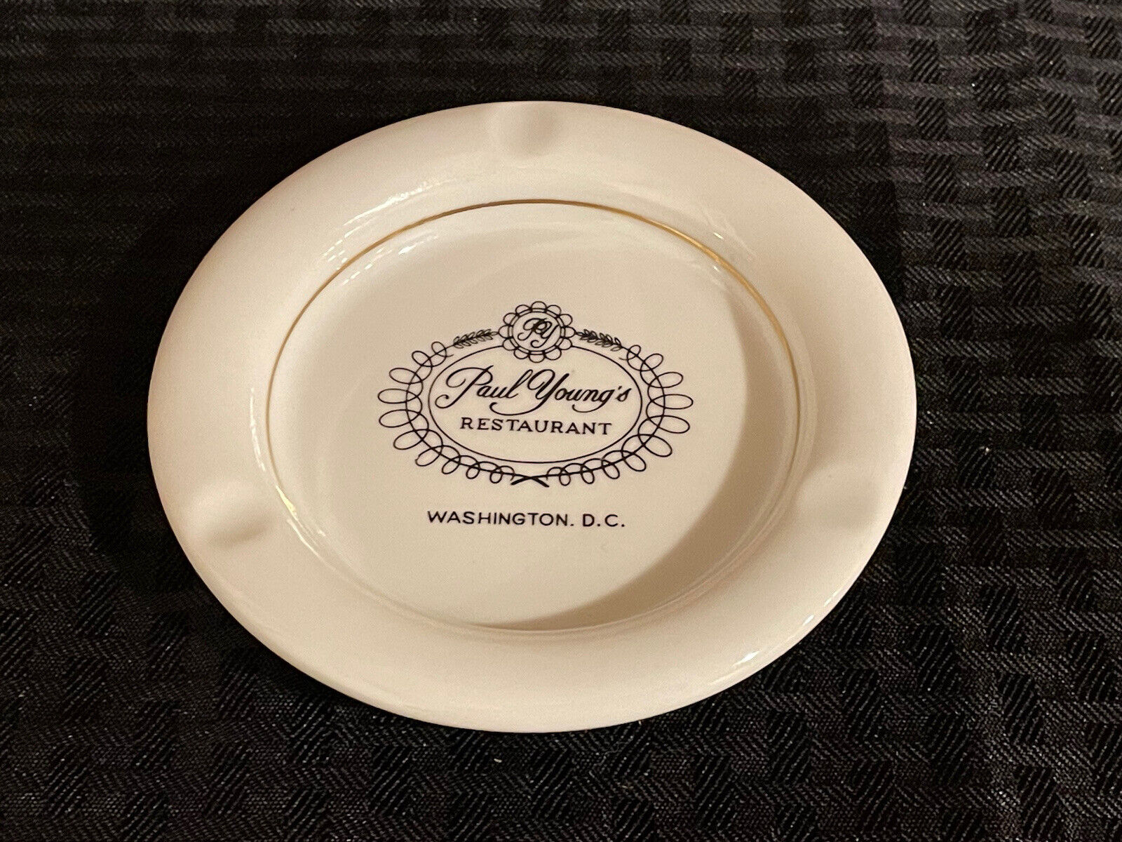 Vintage 1960’s Paul Young’s Restaurant Ashtray WASHINGTON D.C. JFK Frequented