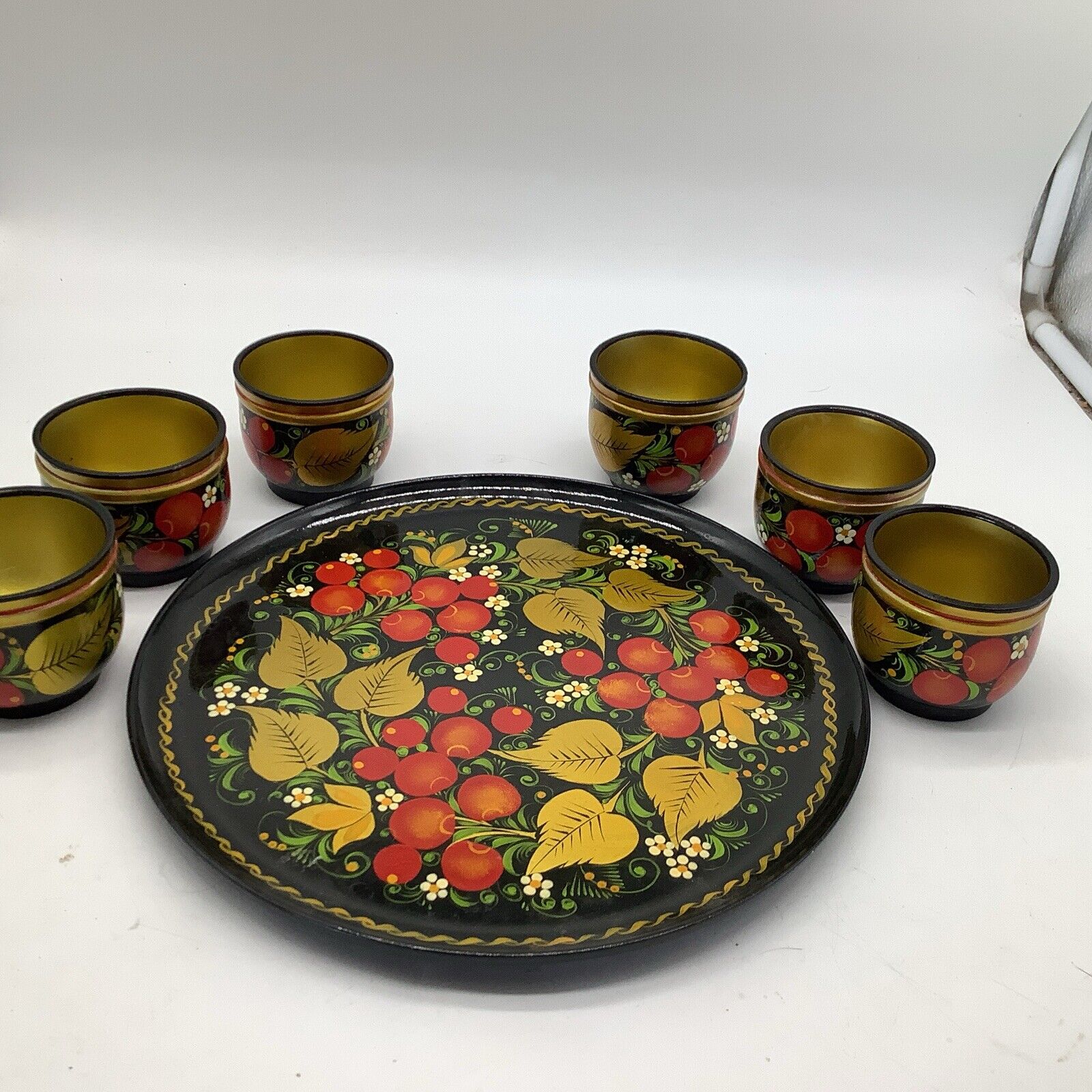Russian Khokhloma wooden serving tray hand painted 6 Cups Strawberries Gold W023