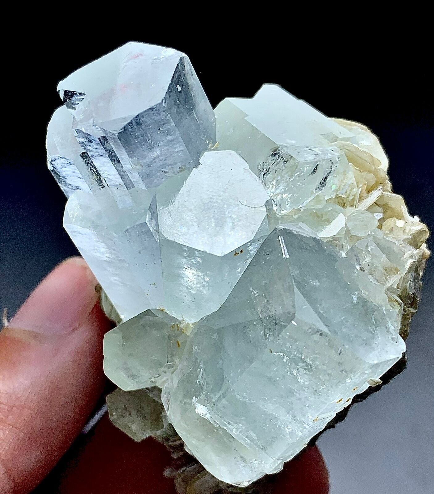 358 CT Natural Aquamarine Crystal Cluster On Mica Specimen From Skardu Pakistan