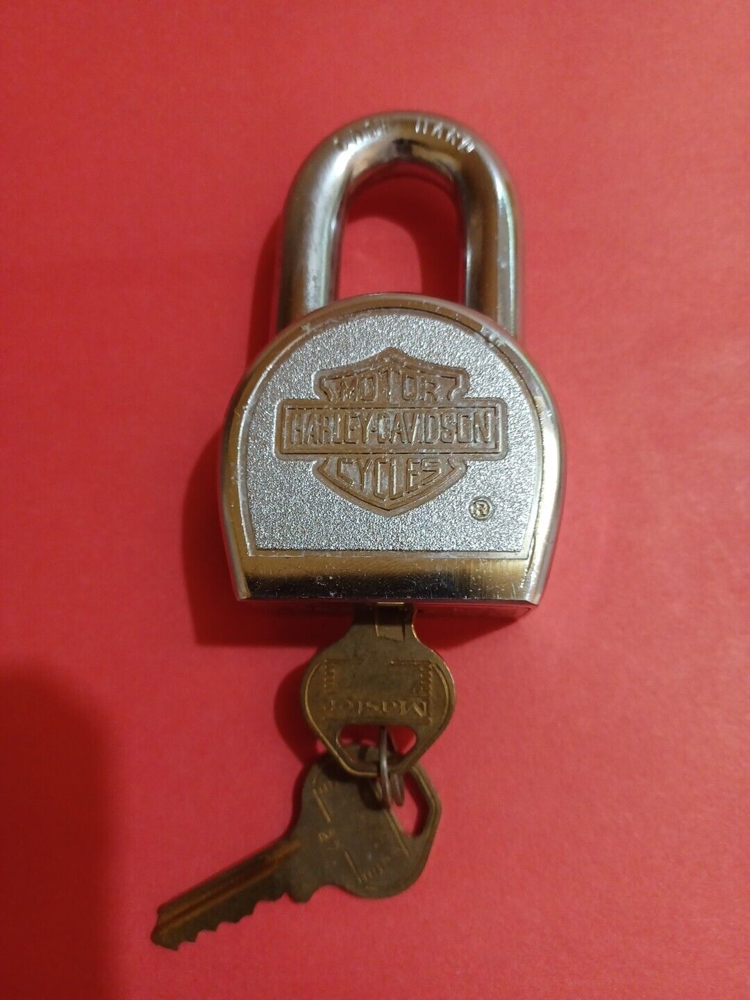 HARLEY-DAVIDSON MASTER LOCK  #220 PADLOCK 2 Keys Vintage  Made In United States 