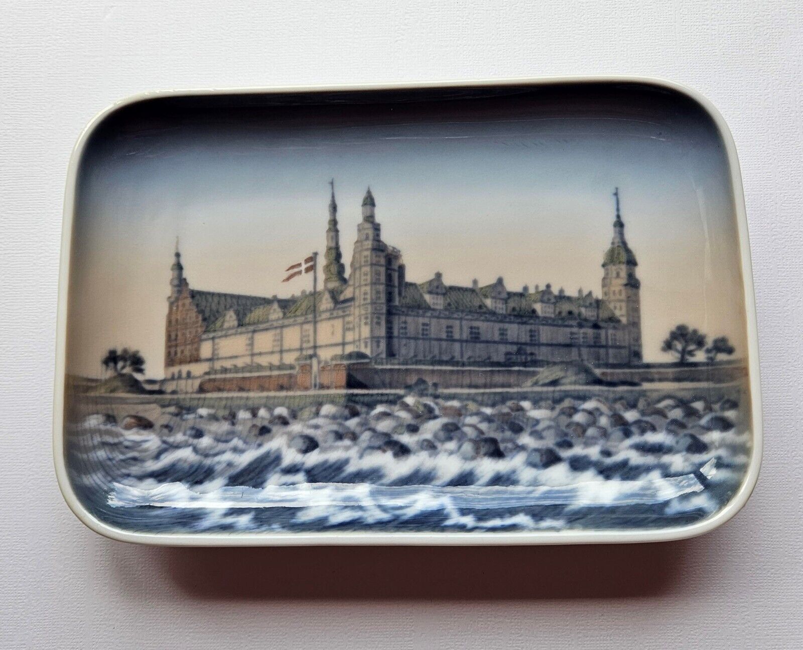 Dahl Jensen Copenhagen Porcelain Tray / Dish ~ Kronborg Castle ~ 6.5\