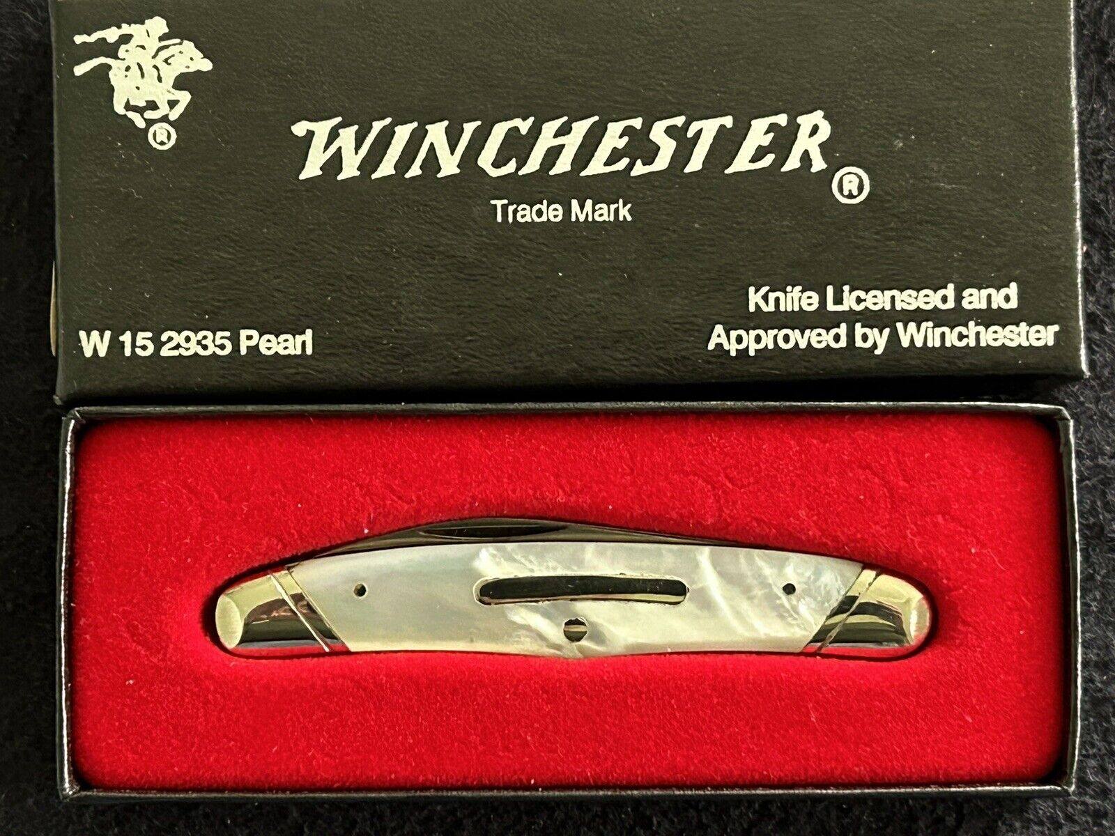 1991 LNIB Winchester W15 2935 Pearl Wharncliffe Whittler Pocket Knife