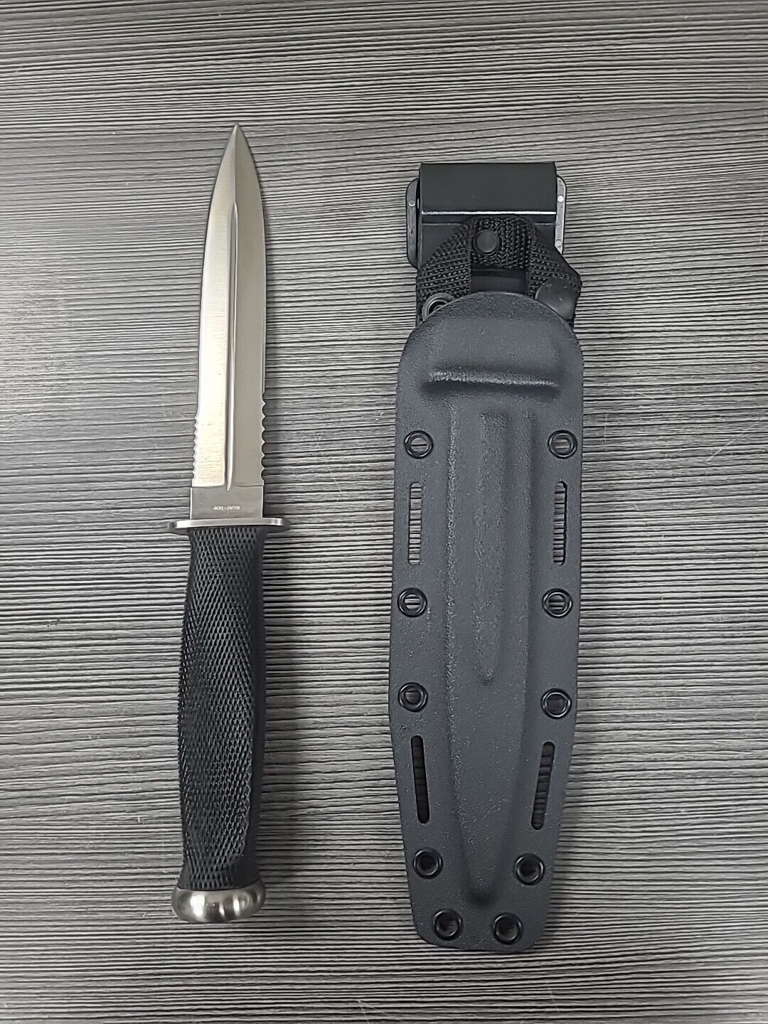 RARE SOG Specialty SEKI, JAPAN Model S25 Desert DAGGER BOOT KNIFE