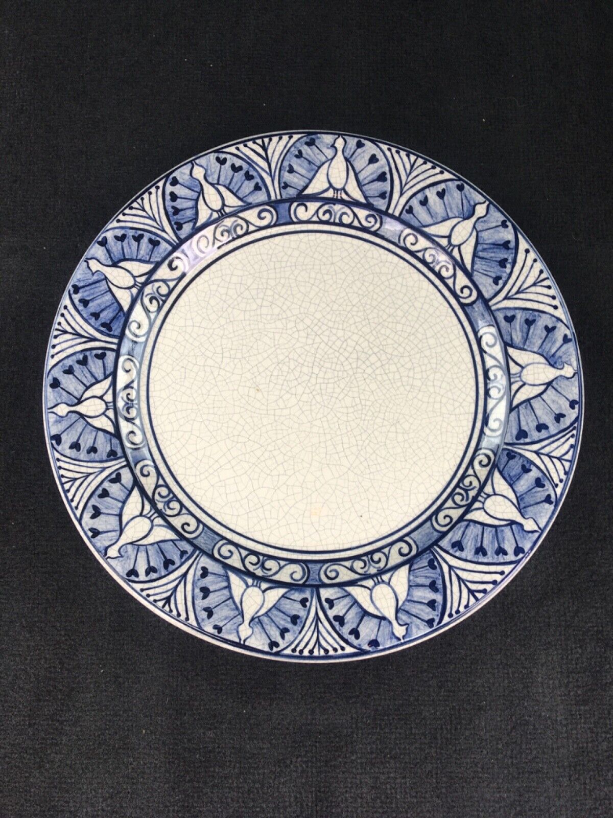 Dedham Pottery / The Potting Shed / PEACOCK PATTERN 11 1/4\