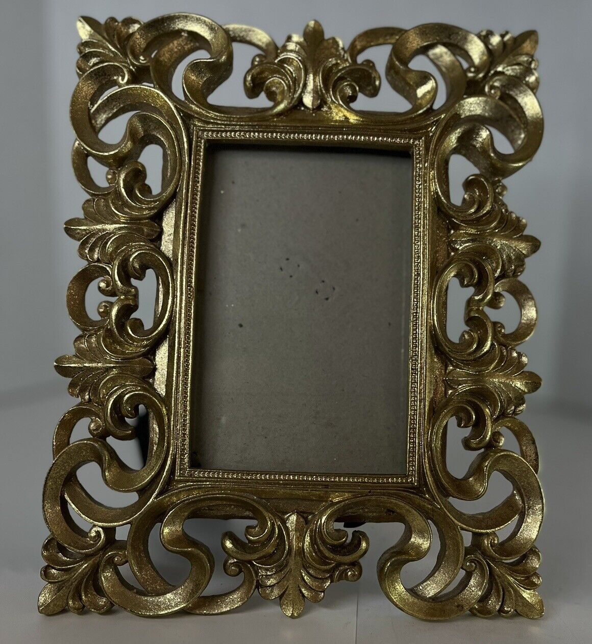 Vintage Victorian Gold Picture Frame Beautiful 3x5