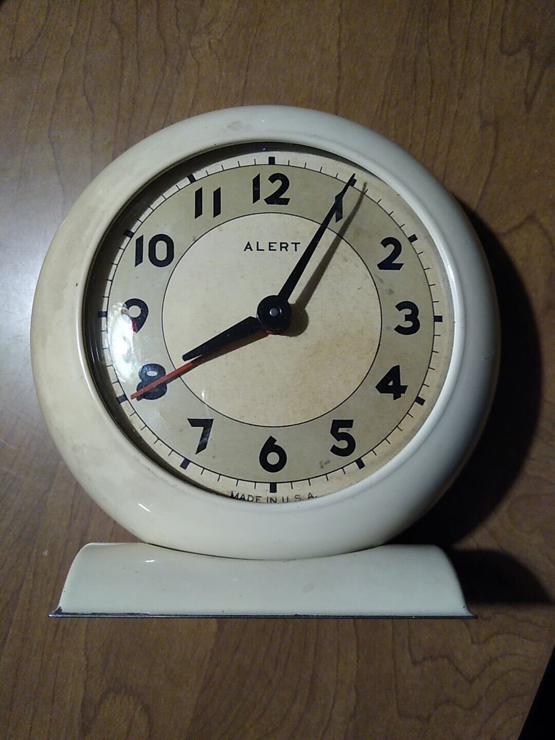 Vintage US Time Corporation Wind Up Alarm Clock Needs Work
