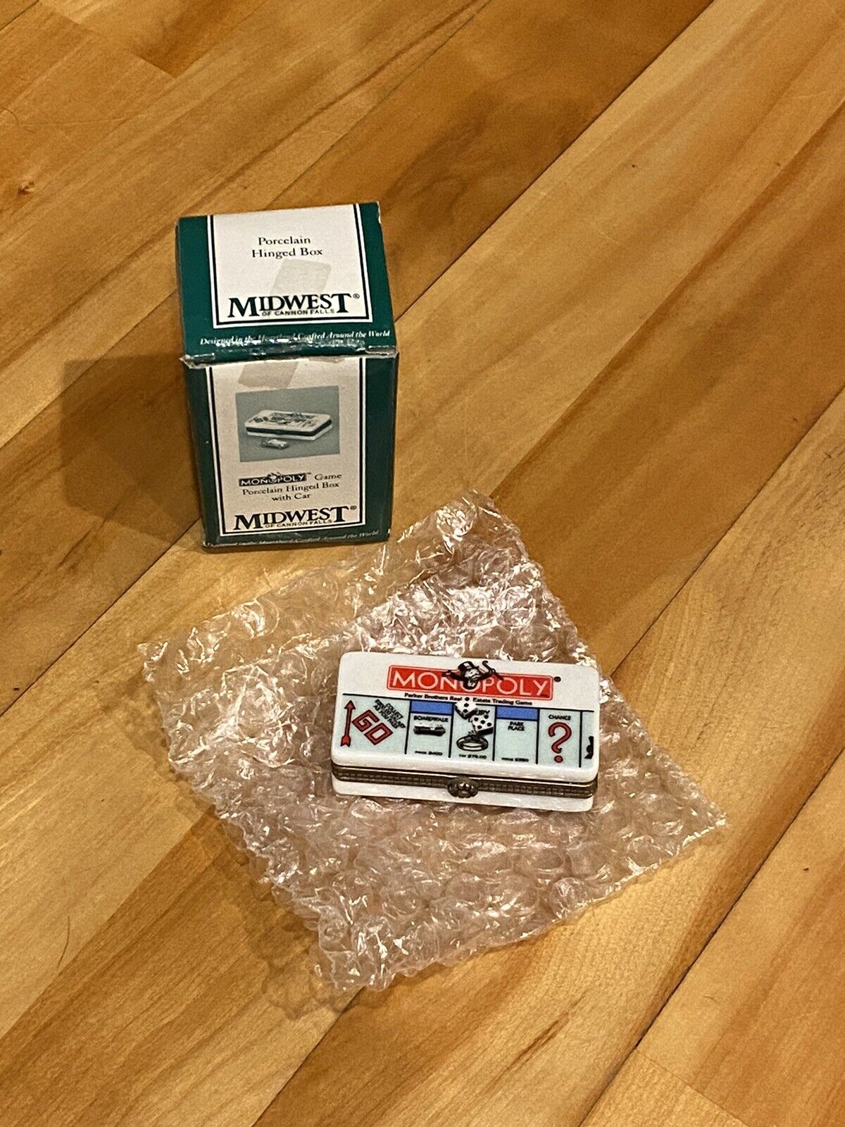 Monopoly PHB Porcelain Hinged Box w/ Car  trinket Midwest of Cannon Falls 1998