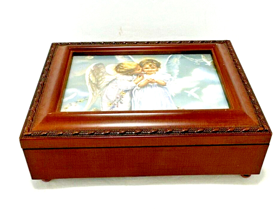 Vintage Sankyo Wooden Keepsake Musical Box Angel Kisses, Song Amazing Grace#3115