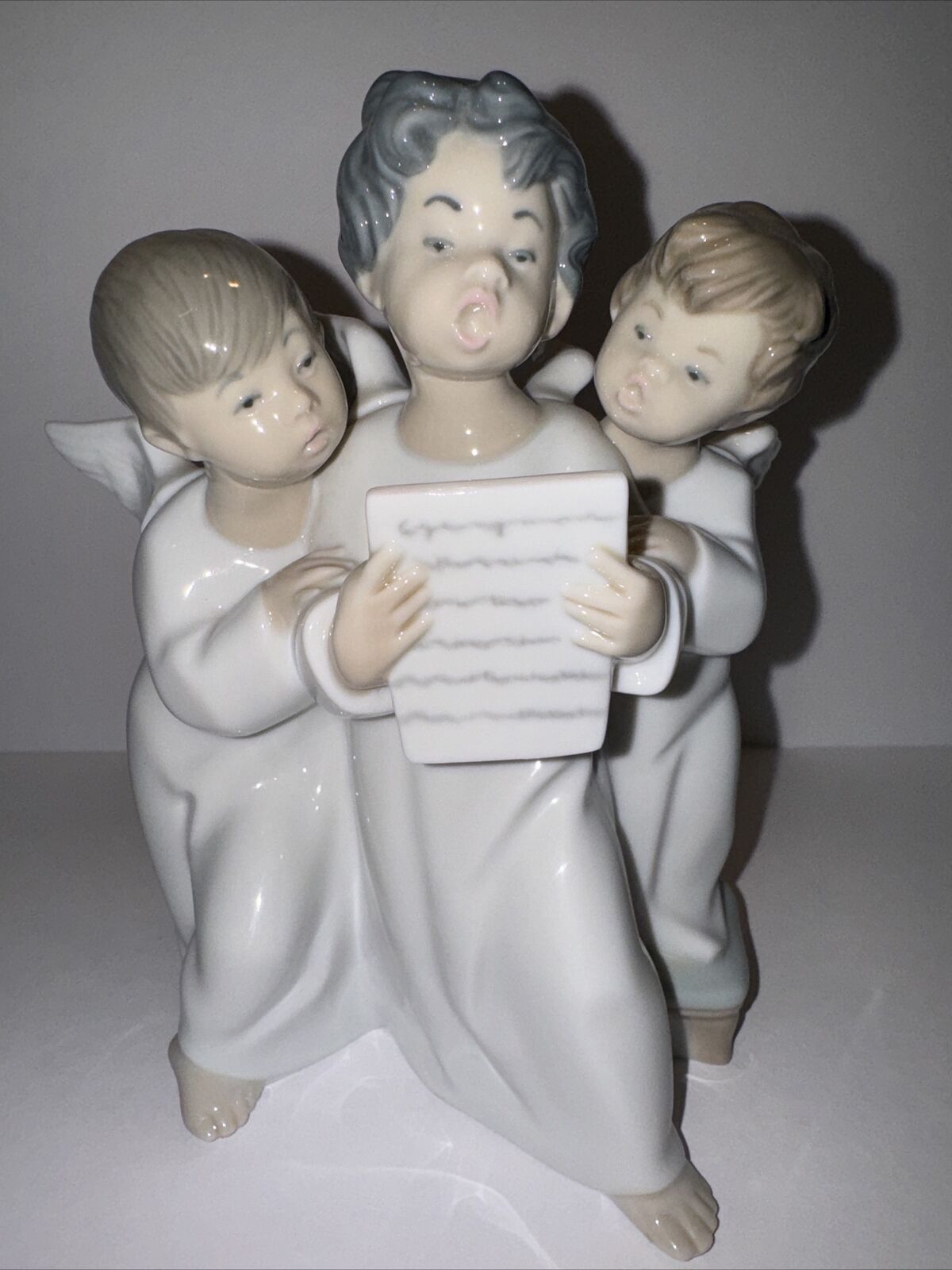 Vintage LLADRO # 4542 Porcelain 1977 Figurine Three Angel Choir Boys Singing