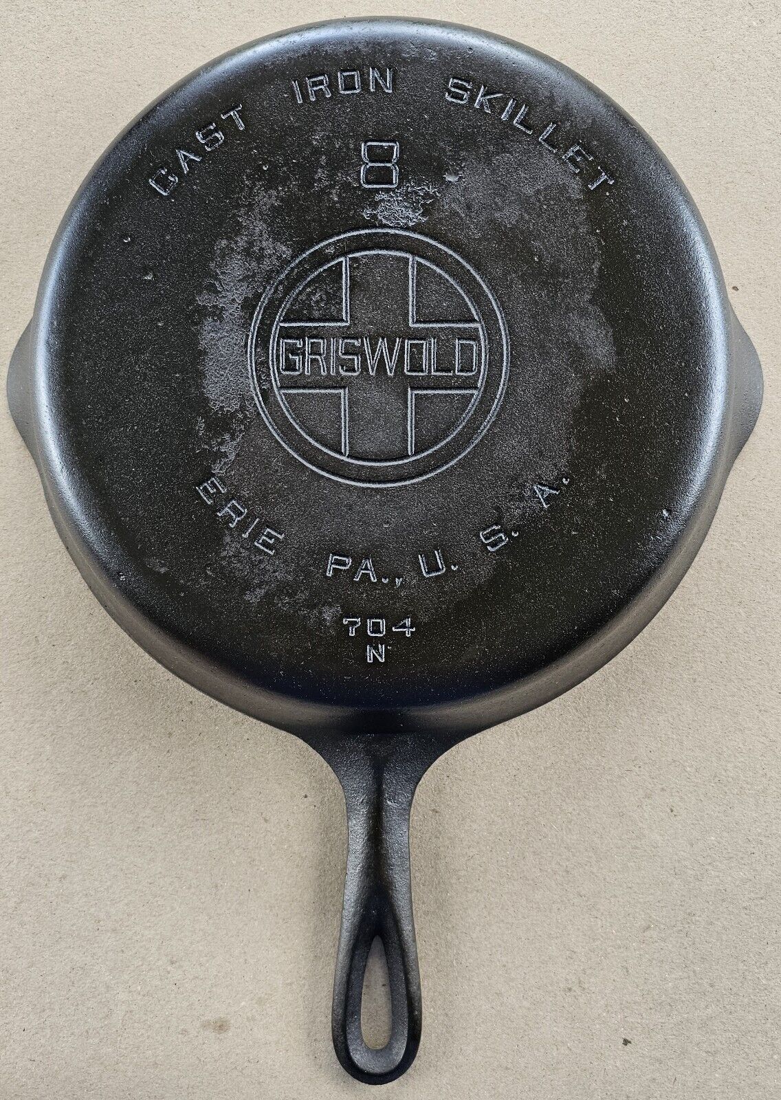 Griswold #8 Erie PA Cast Iron Skillet #704 N Large Block Logo EPU Clean