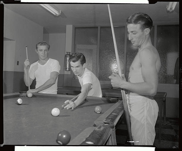 Willie Shoemaker Walter Litzenberg And Fred Dodge 1950 OLD PHOTO