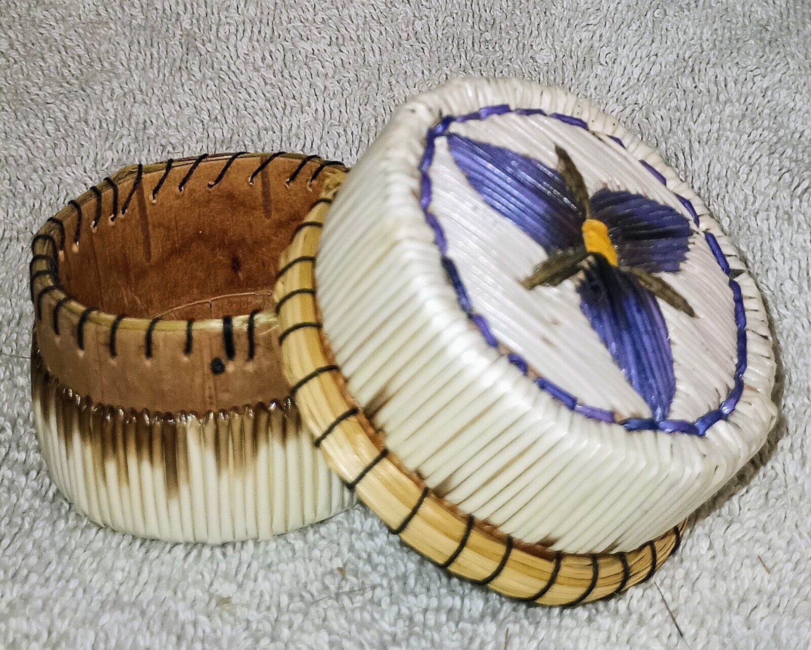 Ojibwa Porcupine Quill Box With Purple Flower 
