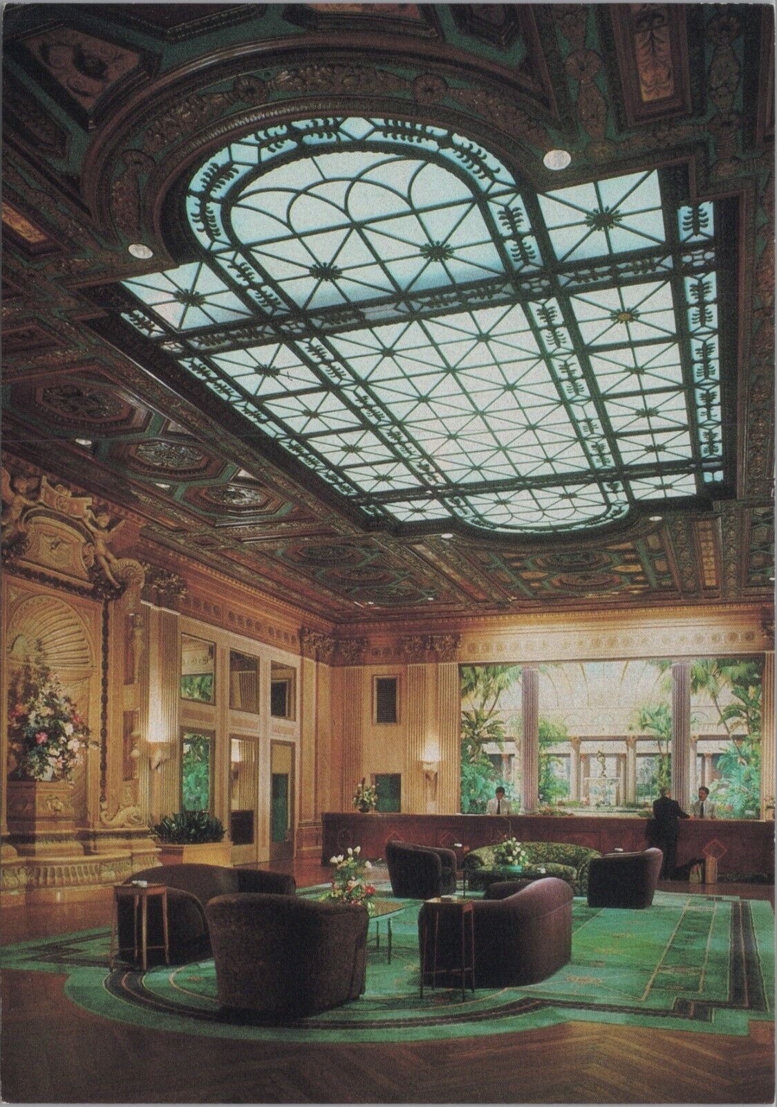 Postcard Lobby Hotel Biltmore Los Angeles California CA Glass Ceiling UNP 4531.8