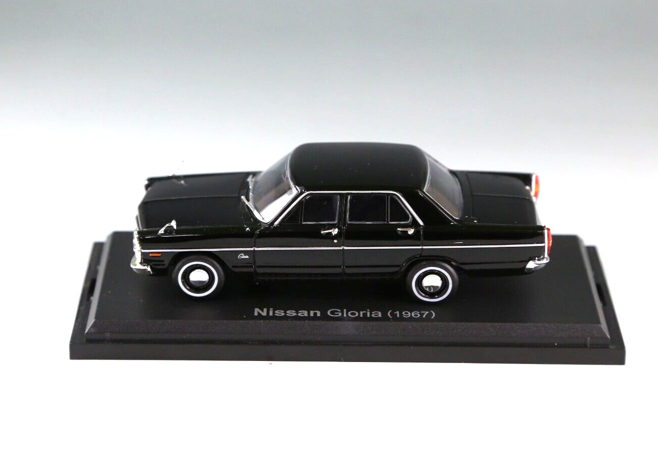 Nissa Gloria  (1967) 1/43 Scale Miniature Car 