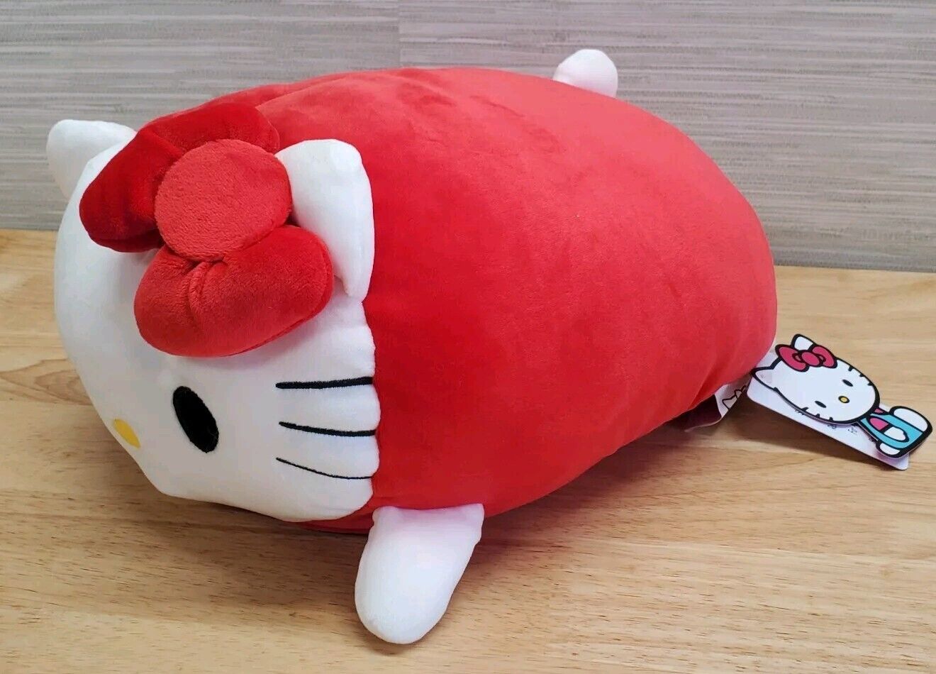 Hatayama Shoji Mochimochi Lying Down Cushion S Hello Kitty New