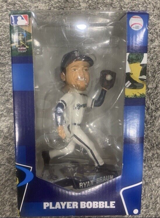Ryan Braun Milwaukee Brewers 2013  Bobblehead Forever Flag Base Limited Edition