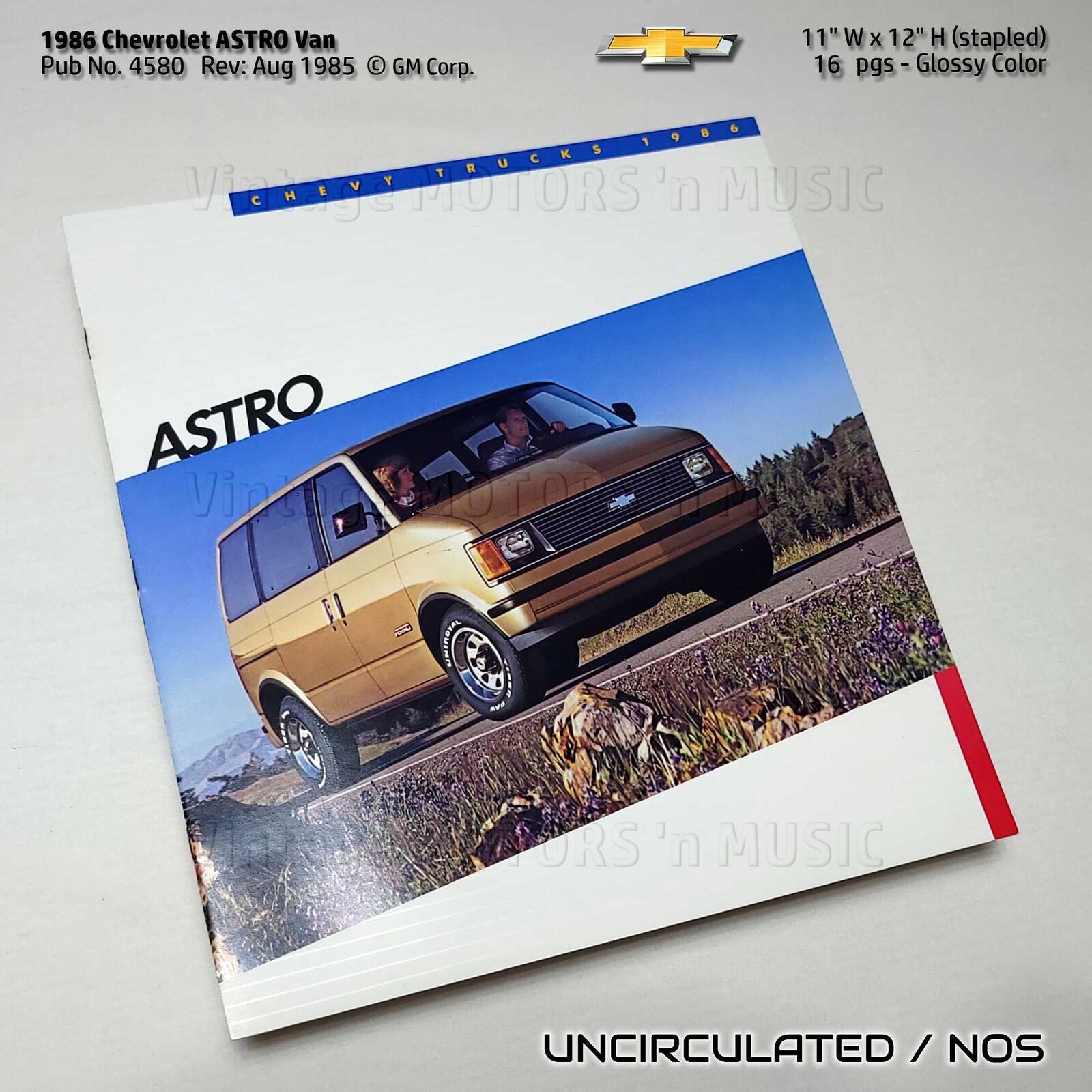 UNCIRCULATED 1986 Chevrolet Astro 16 pg Brochure 11\