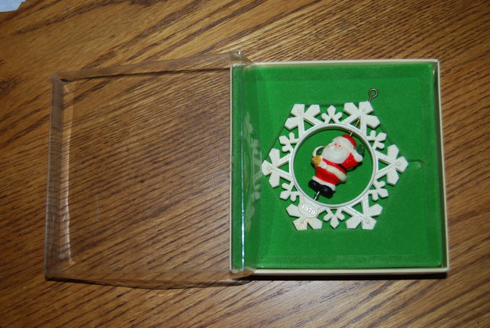 1979 Hallmark Tree Trimmer ornament Santa in Snowflake  in box