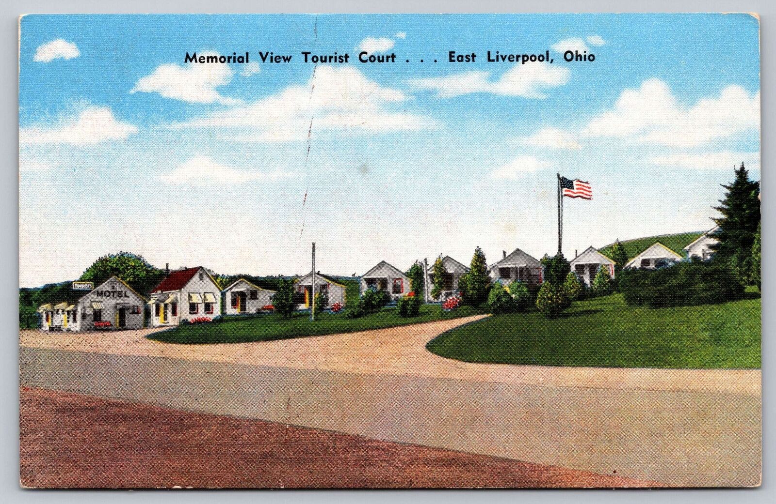 East Liverpool OH - Memorial View Tourist Court - Motel - Flag