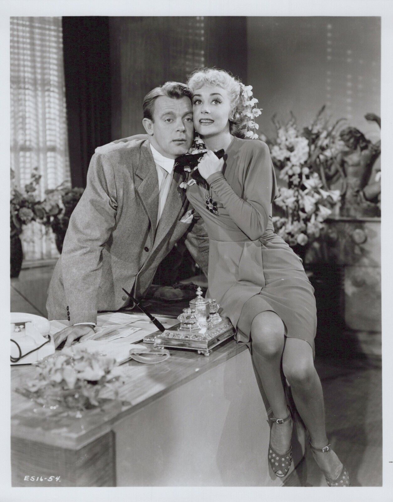 Dennis O\'Keefe + June Havoc in Brewster\'s Millions (1945) ❤ Vintage Photo K 368