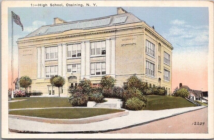 Ossining, New York Postcard HIGH SCHOOL Building / Street View c1930s Unused
