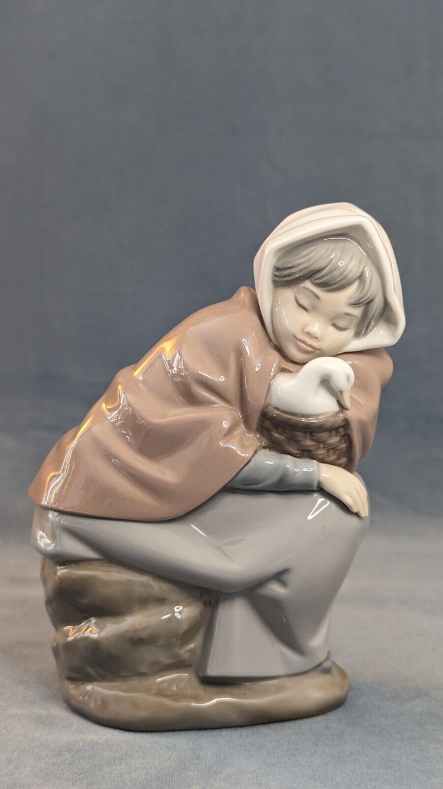 Rare NAO By Lladro Spain Porcelain Girl Sleeping With Her Duck 1982 