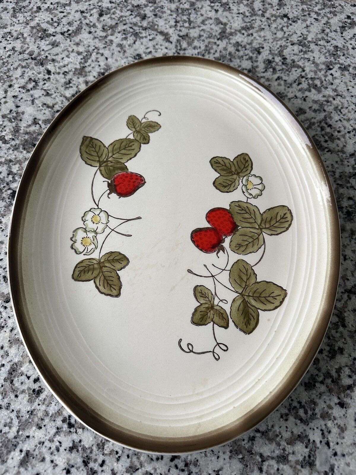 Vintage Metlox Poppytrail California Strawberry 13 1/8” Oval Serving Platter