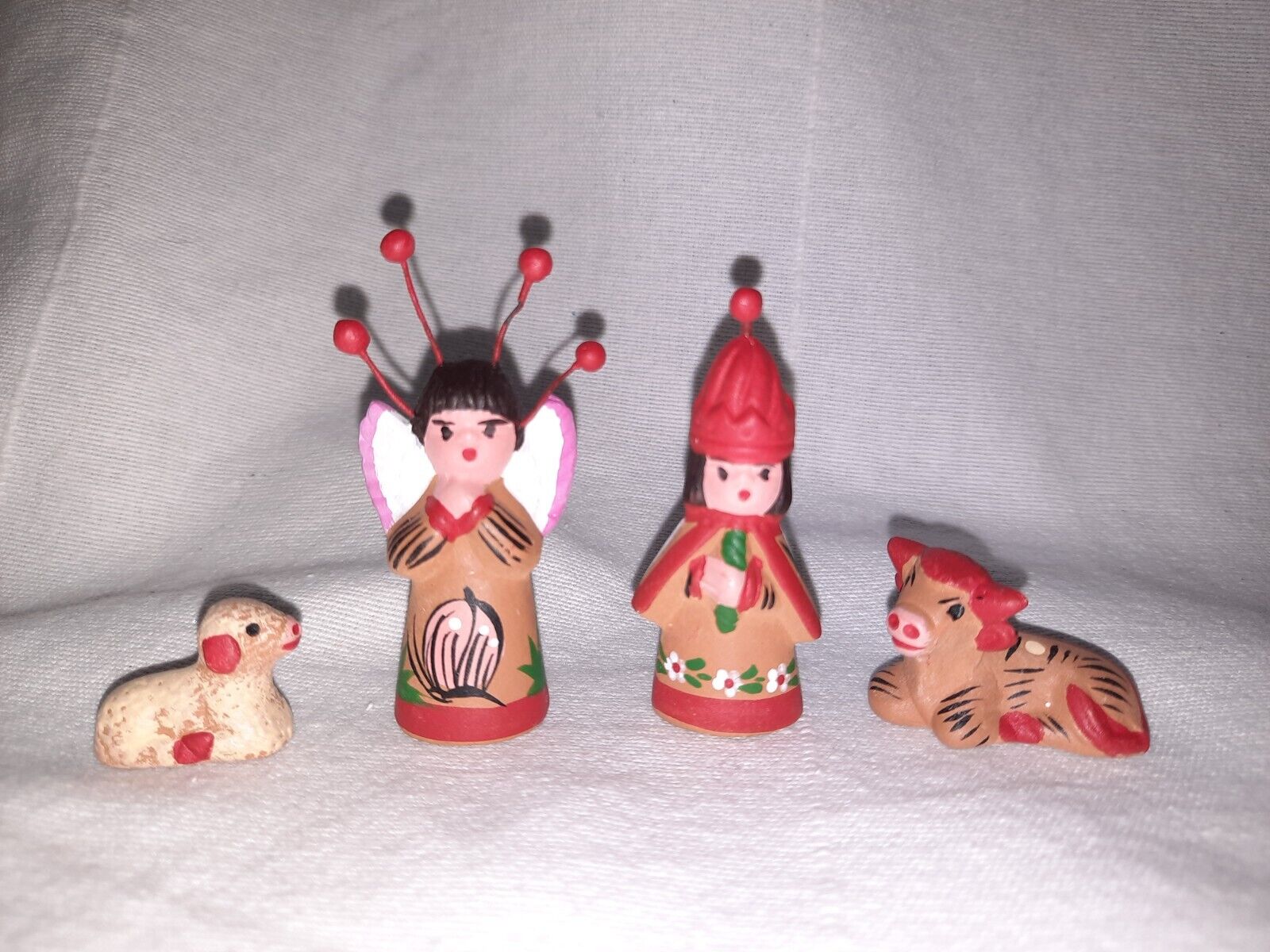Miniature Vintage Tonala Mexican Folk Art Pottery Nativity Set Of 4 Pieces