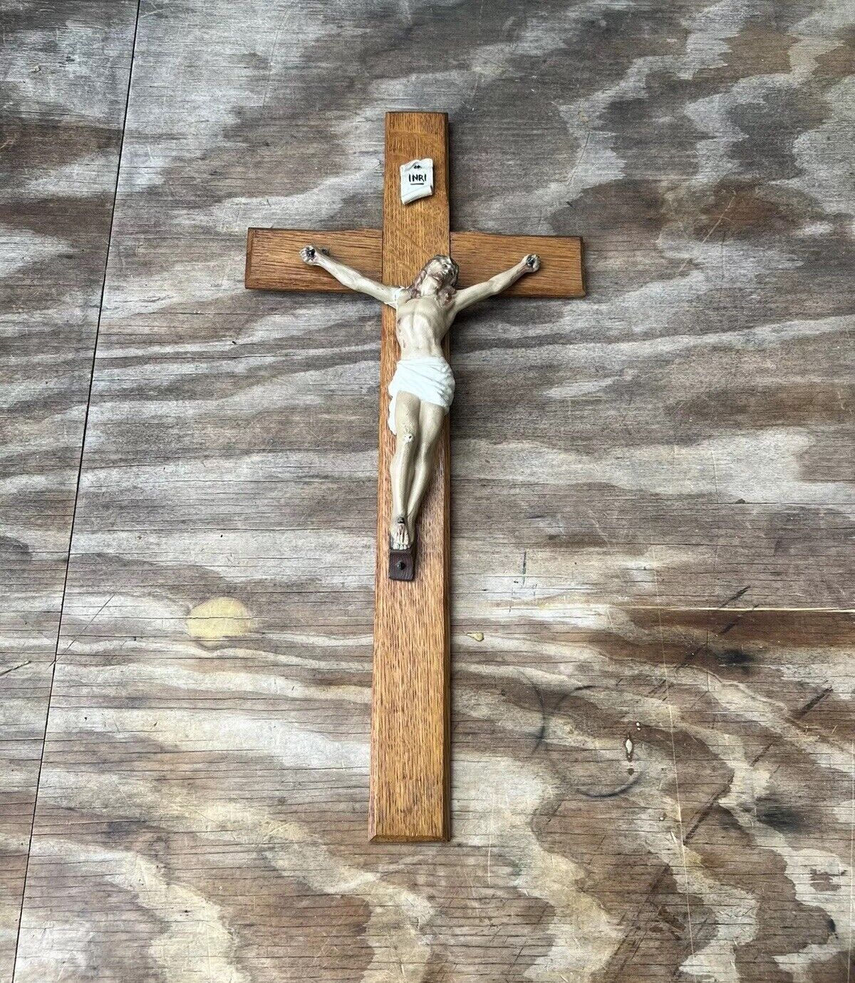 Vintage INRI Jesus Oak Wood Wall Christian Crucifix Decorative Cross (Distressed