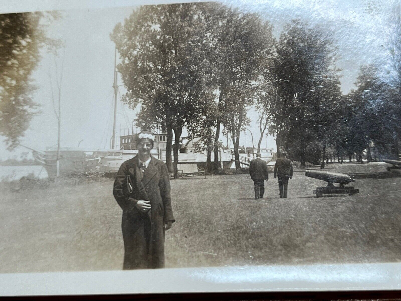 Antique Photograph From Erie Pa Park - Old Canon Circa 1920s