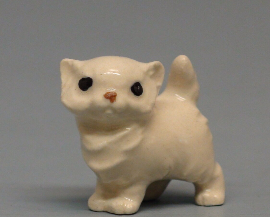 Retired Tiny Hagen Renaker Cat, White Persian Kitten