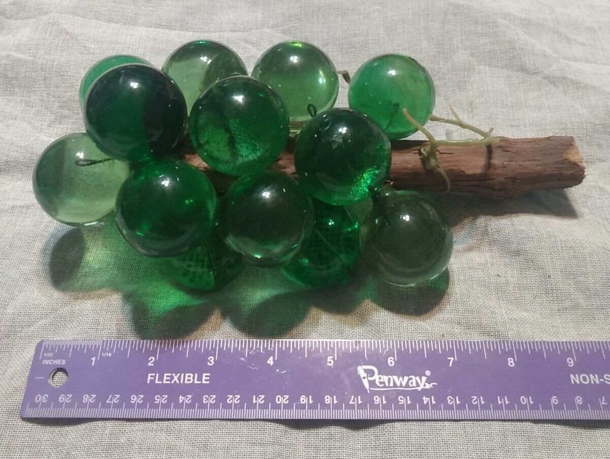 Vintage Mid Century Large Emerald Green Lucite Acrylic Grapes Cluster Driftwood
