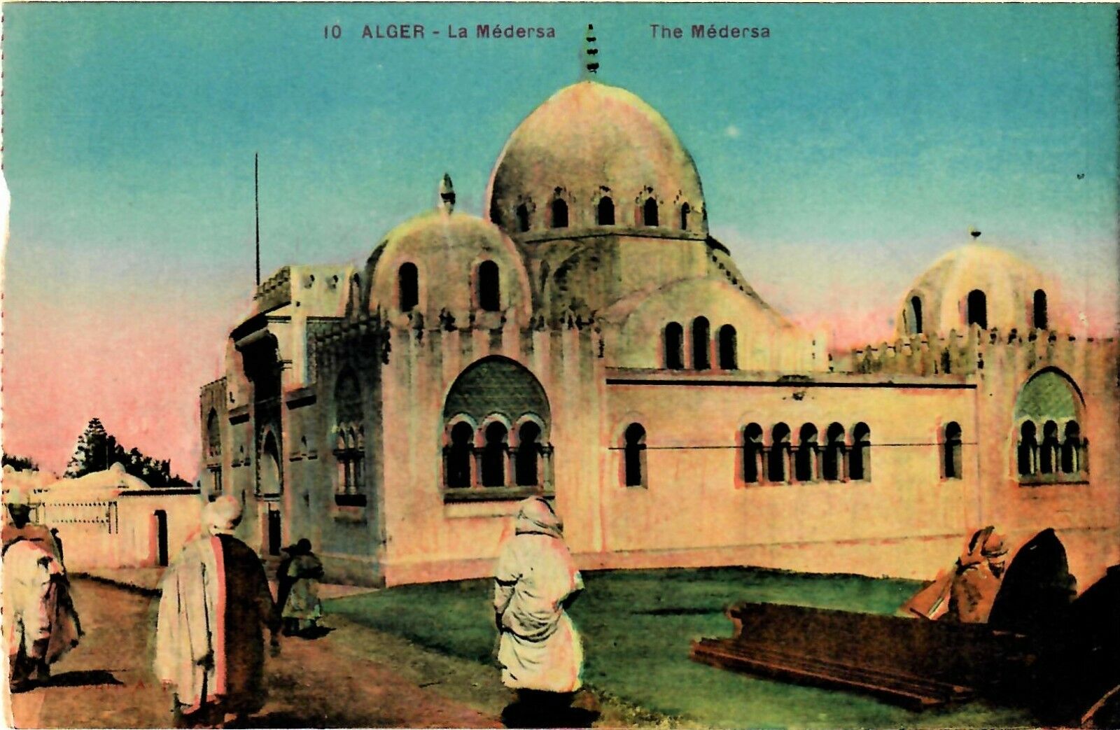 CPA  10  Algeria Algiers ALGER La Medersa The Medersa  Postcard