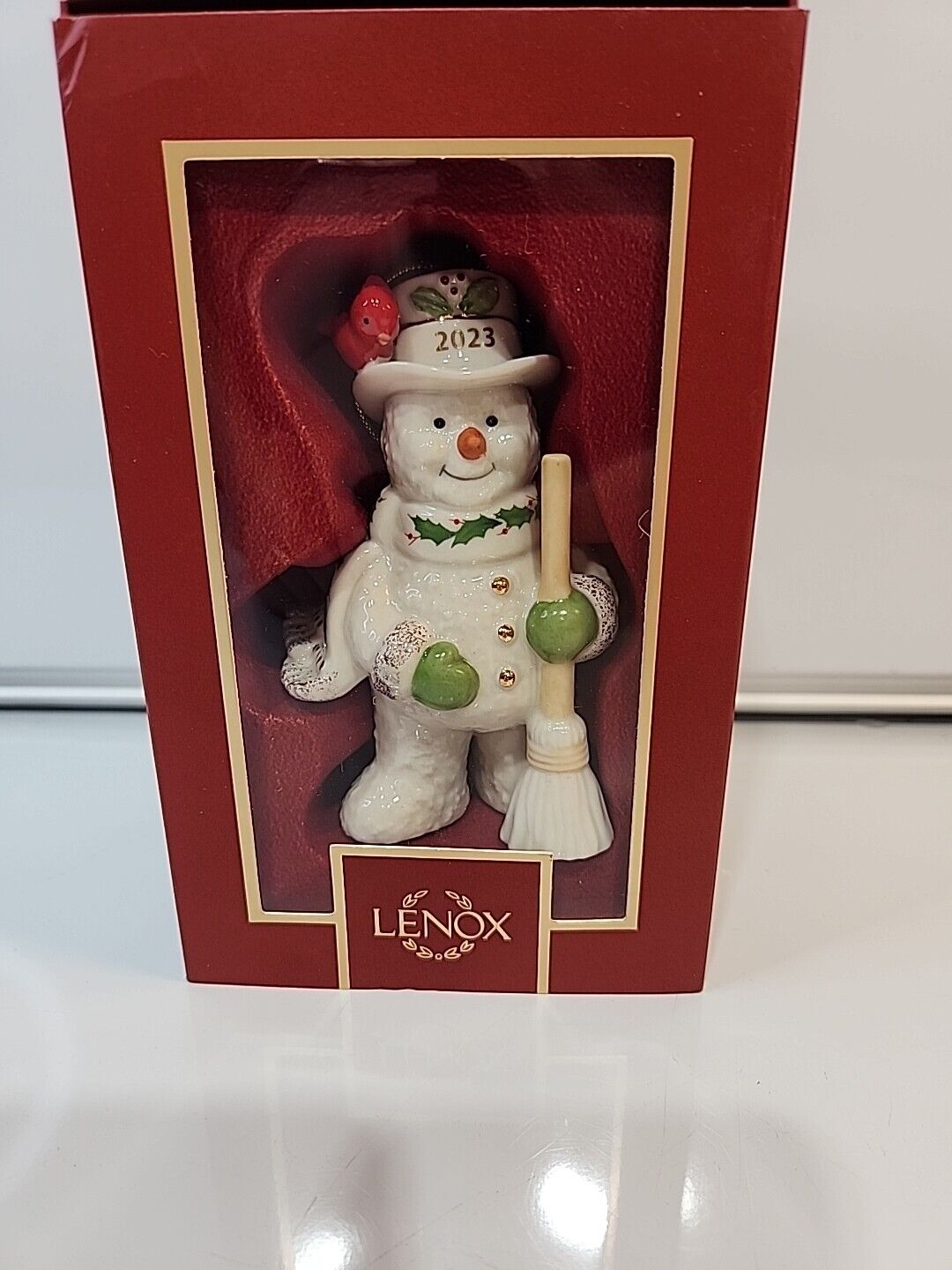 Lenox 2023 Snowman Figurine Ornament Annual With Broom Frosty Christmas Gift NEW