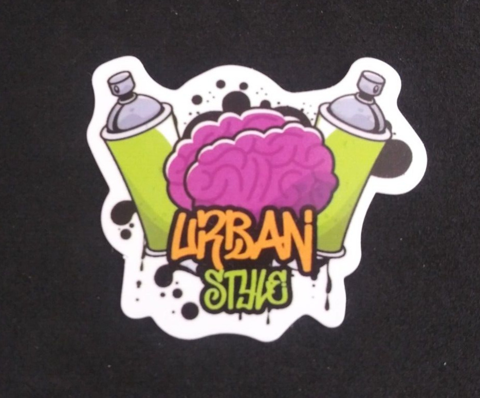 Urban Style Brain With Spray Paint Colorful Graffiti Sticker 1.5\