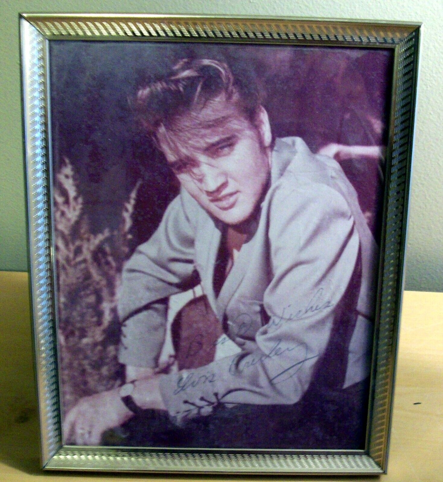 RARE 1956 Young Elvis Presley Autographed Picture Photo 8\