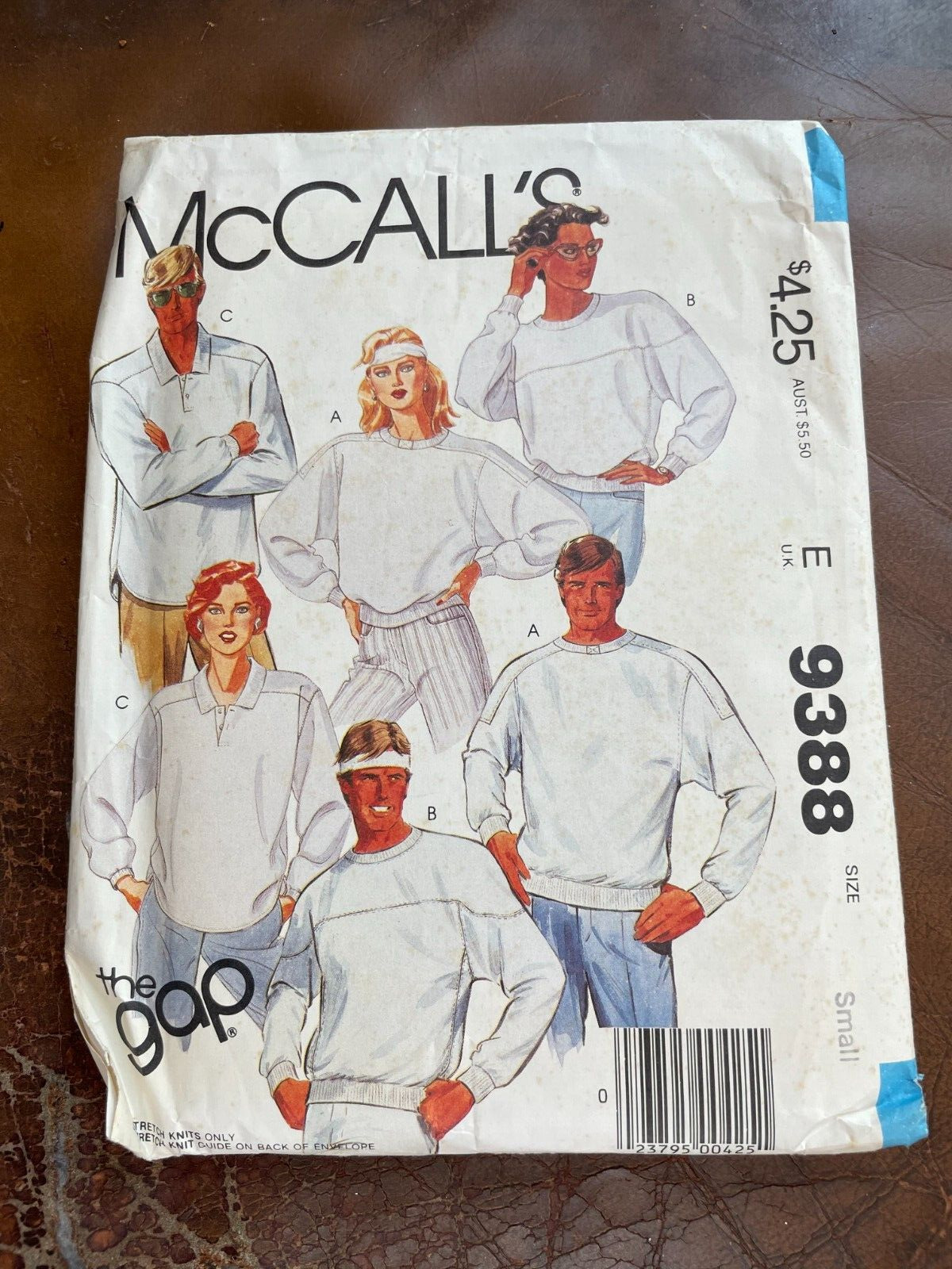McCall\'s Sewing Pattern 9388 the GAP Size small Sweatshirts Unisex UNCUT 