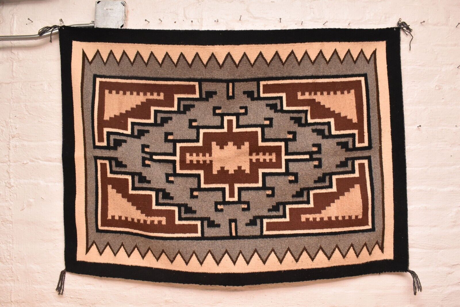 ATQ Navajo Rug Textile Native American Indian 48x35 Two Grey Hills Weaving VTG