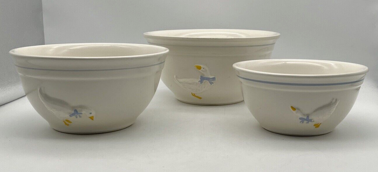VTG Set of 3 McCoy Nesting Bowls Pottery #2106-2107-2108 Embossed Goose USA